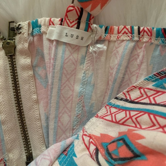 ADJUSTABLE LUSH TRIBAL BUSTIER - Picture 6 of 7